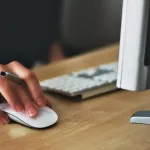 Jak zrezygnować z pracy? Dokumenty i najważniejsze informacje